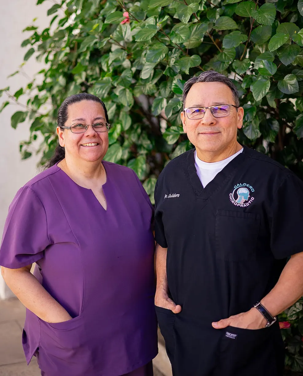 El Dr. James Caldero y Sandra Caldero de Caldero Chiropractic